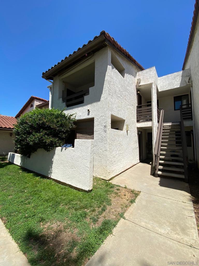 2425 Cranston Dr. #39