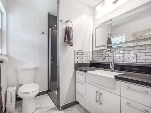 507 Market Street, Santa Cruz CA: https://media.crmls.org/mediaz/7aae04e3-e58d-4895-8f4b-55a718da9b59.jpg