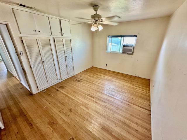 Detail Gallery Image 18 of 55 For 880 Crest View Rd, Vista,  CA 92081 - 4 Beds | 2/2 Baths