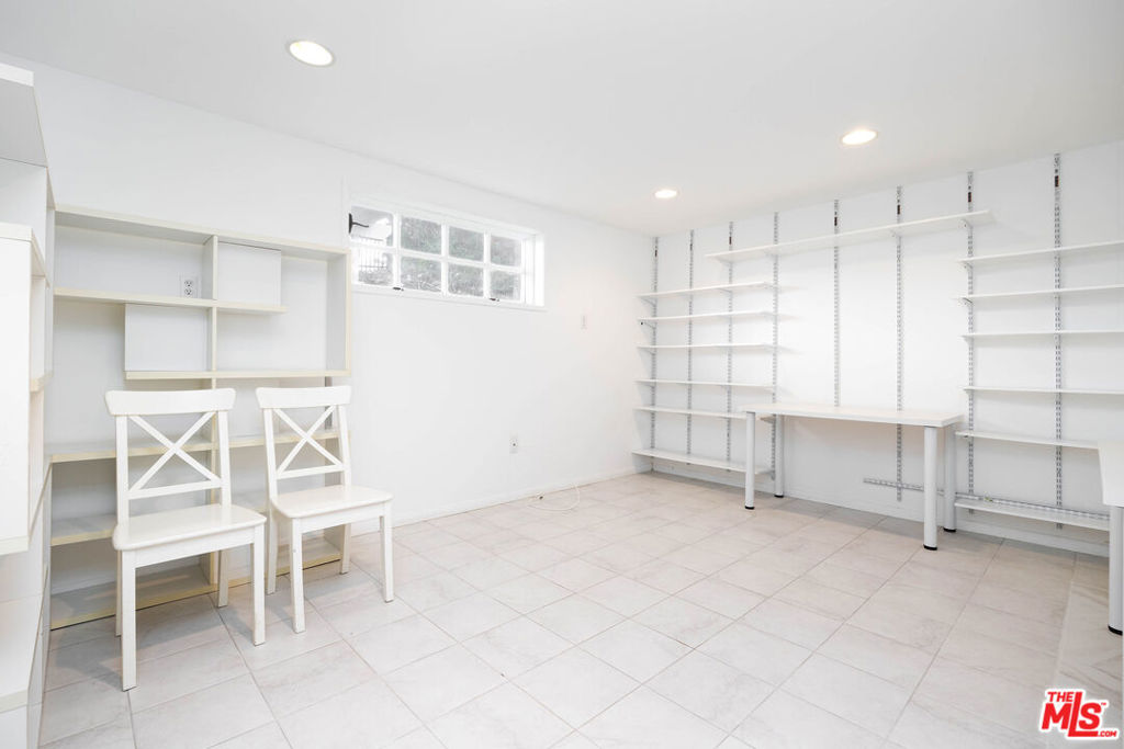 1110 Muirlands Drive - photo 18