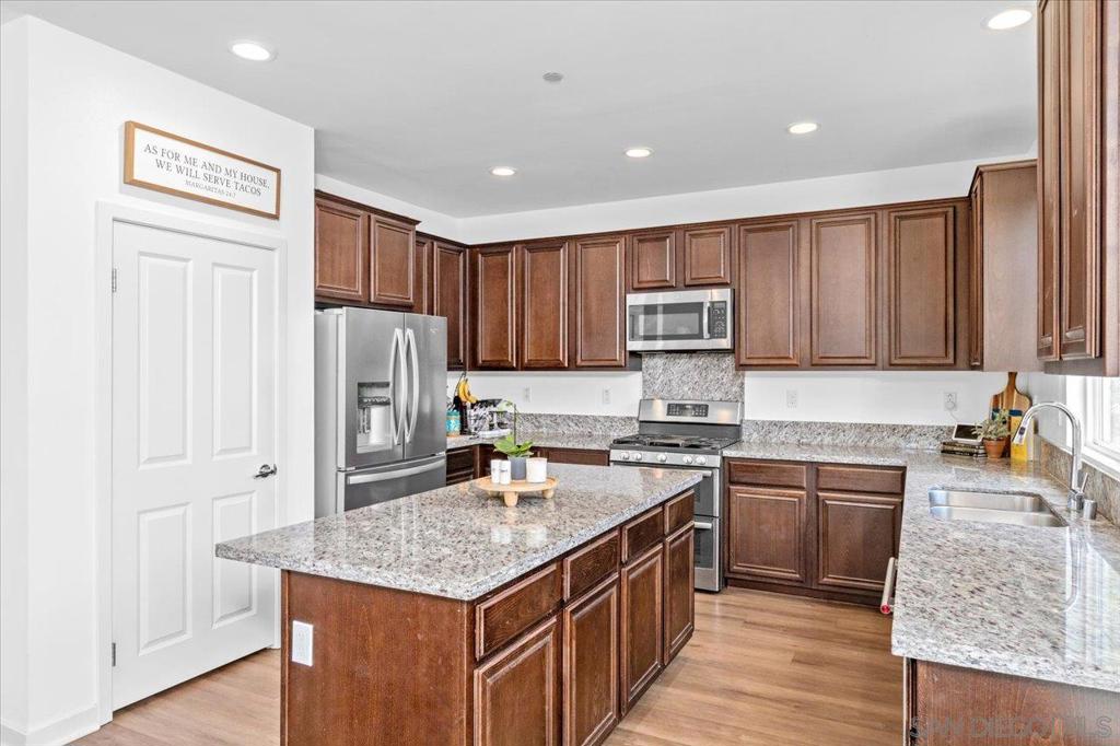 803 Kelley Way - photo 19