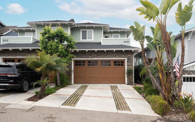 2010 Cambridge Avenue, Cardiff by the Sea CA: https://media.crmls.org/mediaz/7ab1d00e-2790-4f0a-8bea-505dec88ea43.jpg