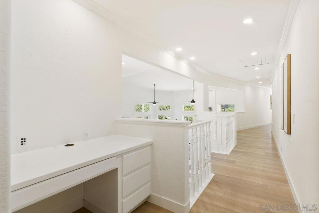 MLS #250031775SD img 18