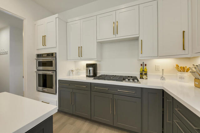 39 KITCHEN  mls