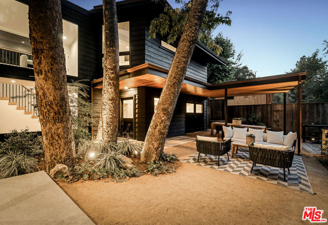 Drew Fenton | 327 E Rustic Road Santa Monica CA | MLS: 7265256