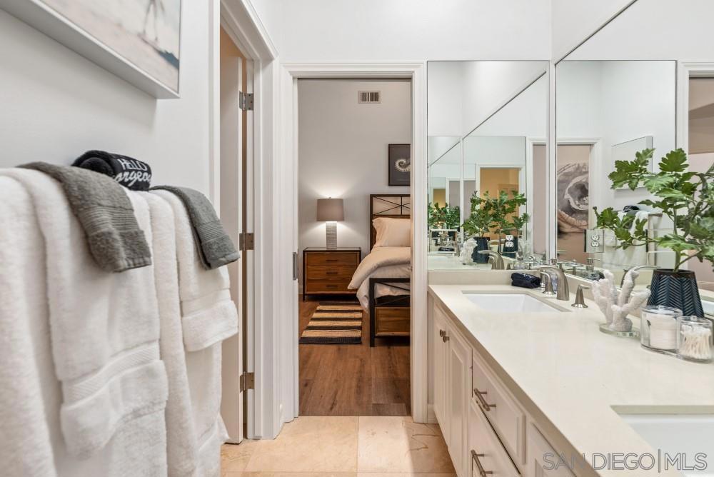 MLS #250041156SD image #44