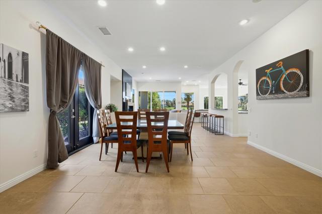 55340 Southern, La Quinta CA: https://media.crmls.org/mediaz/7ab4187e-a606-49d3-a449-ae68bbca29a4.jpg