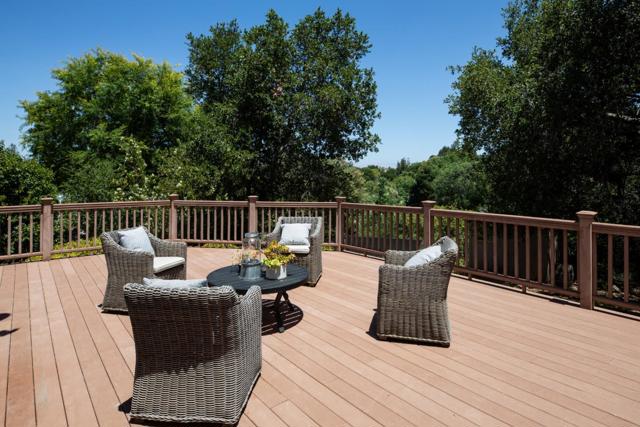 13888 Fremont Pines Lane, Los Altos Hills CA: https://media.crmls.org/mediaz/7ab5af50-7c02-4c19-9639-73f3abfd516a.jpg