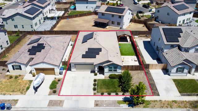 2040 Edwards Street, Los Banos CA: https://media.crmls.org/mediaz/7ab5b794-be8d-4ec1-8ae3-45ced9779de4.jpg