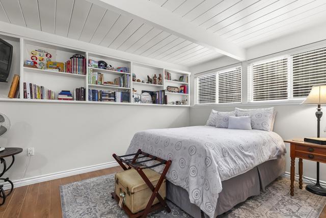 7783 Blue Lake Dr, San Diego CA: https://media.crmls.org/mediaz/7ab9e311-9a23-4c10-ade0-982c31f42e24.jpg