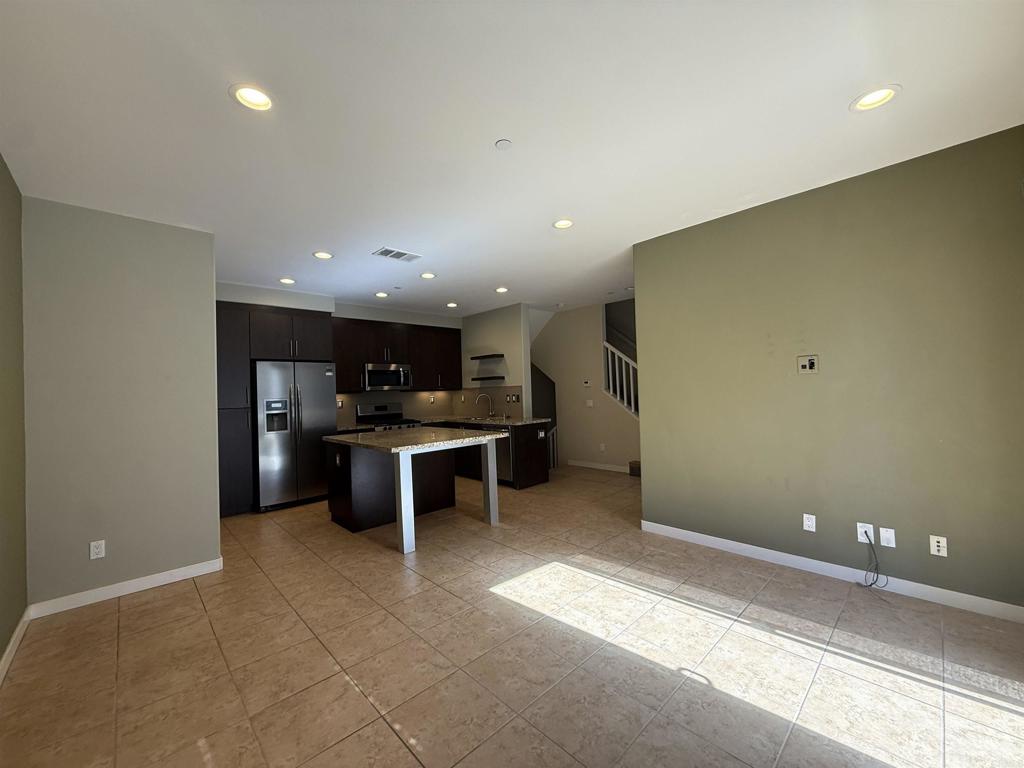 2118 Cosmo Way - photo 4