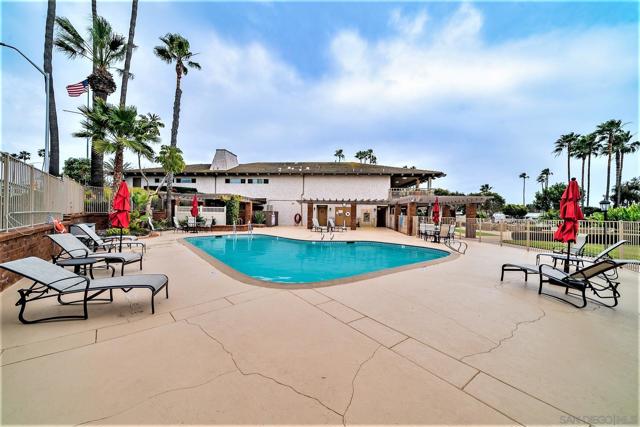 7266 San Luis St, Carlsbad, California 92011, 2 Bedrooms Bedrooms, ,2 BathroomsBathrooms,Residential,For Sale,San Luis St,240020911SD