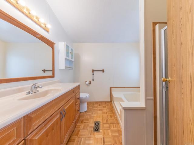 2289 Bryant Drive, Carlsbad CA: https://media.crmls.org/mediaz/7abb1daa-9a92-4e6c-9583-51cd77517f62.jpg