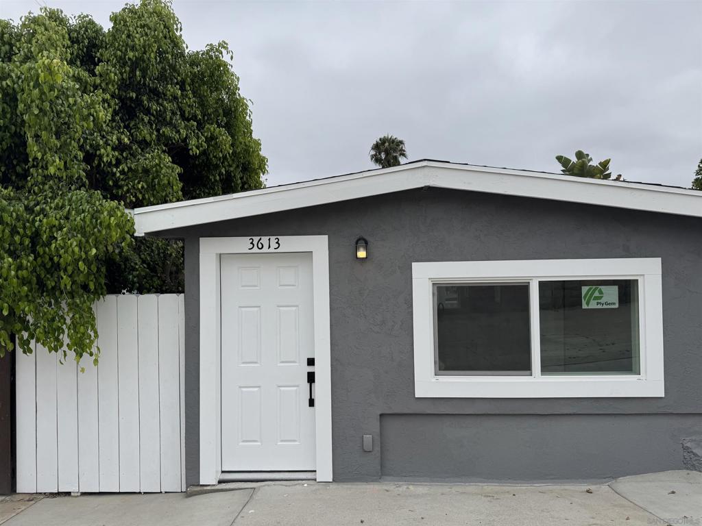 MLS #250033080SD img 19