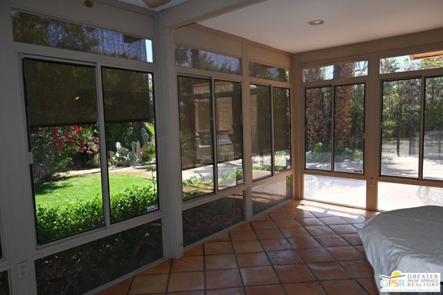 Image 3 of 17 For 552 Orchid Tree Lane