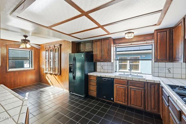 Detail Gallery Image 16 of 37 For 672 W Mendocino St, Altadena,  CA 91001 - 3 Beds | 2/1 Baths