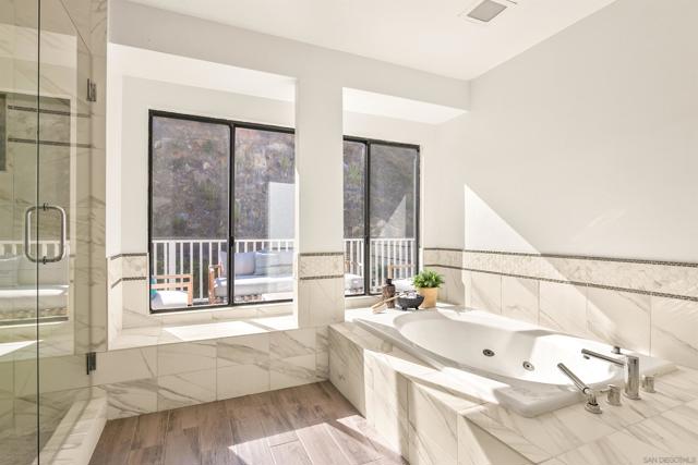 5838 Yokohama Ct, San Diego CA: https://media.crmls.org/mediaz/7abd70ba-ee9e-4004-8a4e-a7e18a80d554.jpg