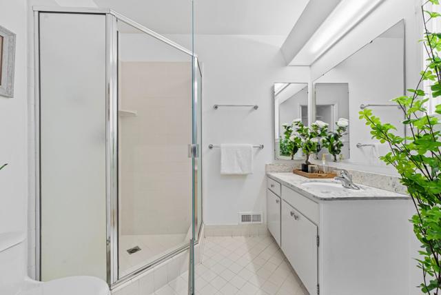 12099 Natoma Court, Saratoga CA: https://media.crmls.org/mediaz/7abe746f-15c6-48a8-8174-76cb796ccf17.jpg