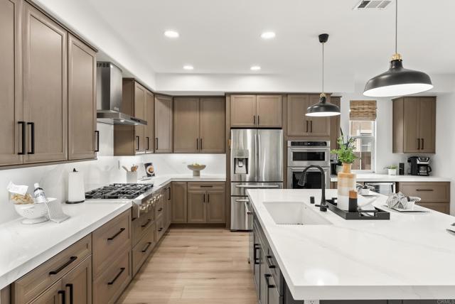 Detail Gallery Image 5 of 54 For 2680 Bressi Ranch Way, Carlsbad,  CA 92009 - 3 Beds | 3 Baths