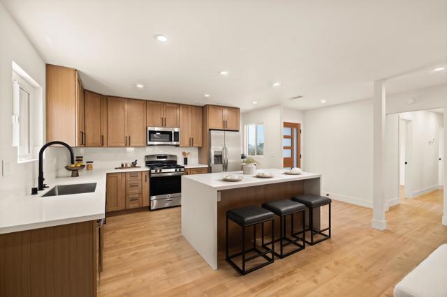 Detail Gallery Image 1 of 34 For 101 Coolwater Dr, San Diego,  CA 92114 - 3 Beds | 2 Baths