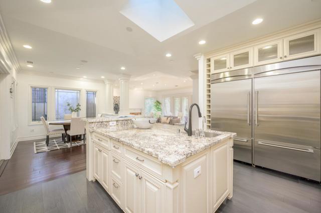 780 S El Monte Avenue, Los Altos CA: https://media.crmls.org/mediaz/7ac06253-f61e-409f-97e6-3dfcfe154f32.jpg