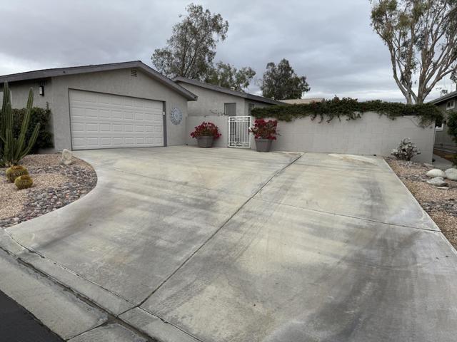 74585 Stage Line Drive, Thousand Palms, California 92276, 2 Bedrooms Bedrooms, ,3 BathroomsBathrooms,Residential,For Sale,Stage Line,219126364DA