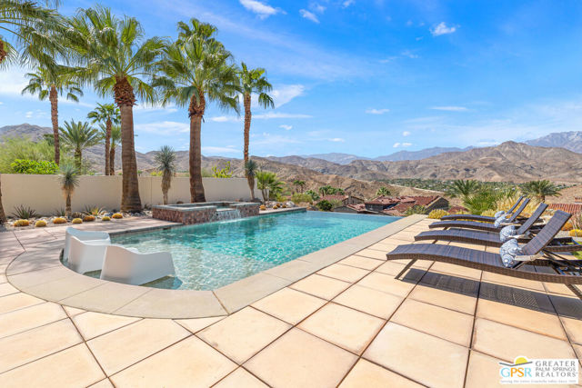 25 Santa Rosa Mountain Lane, Rancho Mirage, CA 92270