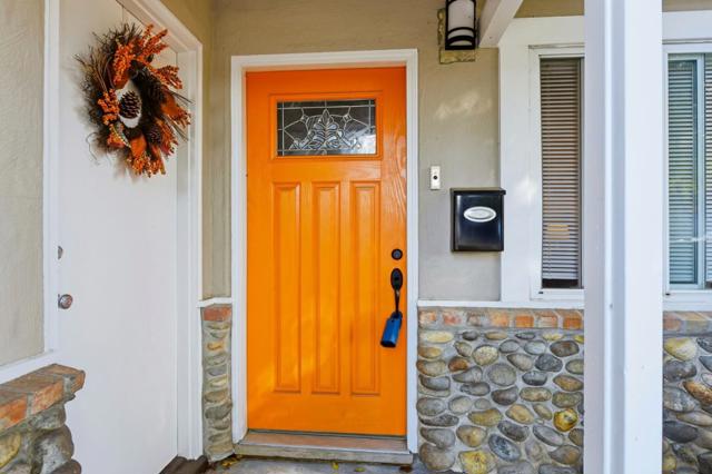 2934 Custer Drive, San Jose CA: https://media.crmls.org/mediaz/7ac153cc-2d42-4795-9950-966e23e98a1e.jpg