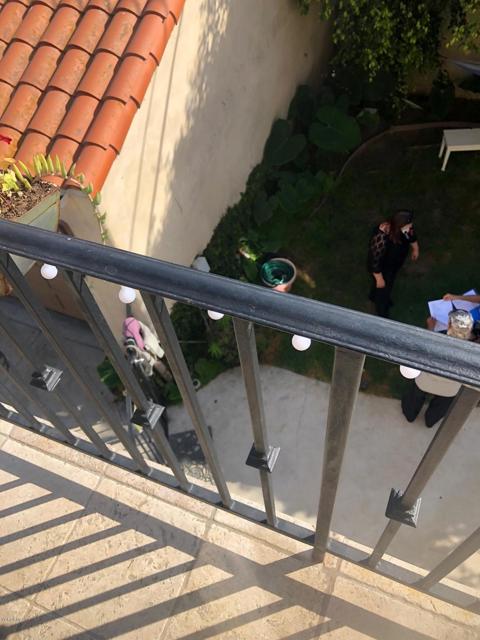 2220 Channel Drive, Ventura CA: https://media.crmls.org/mediaz/7ac4144a-6bb4-4259-98cf-93e48ed4fc53.jpg