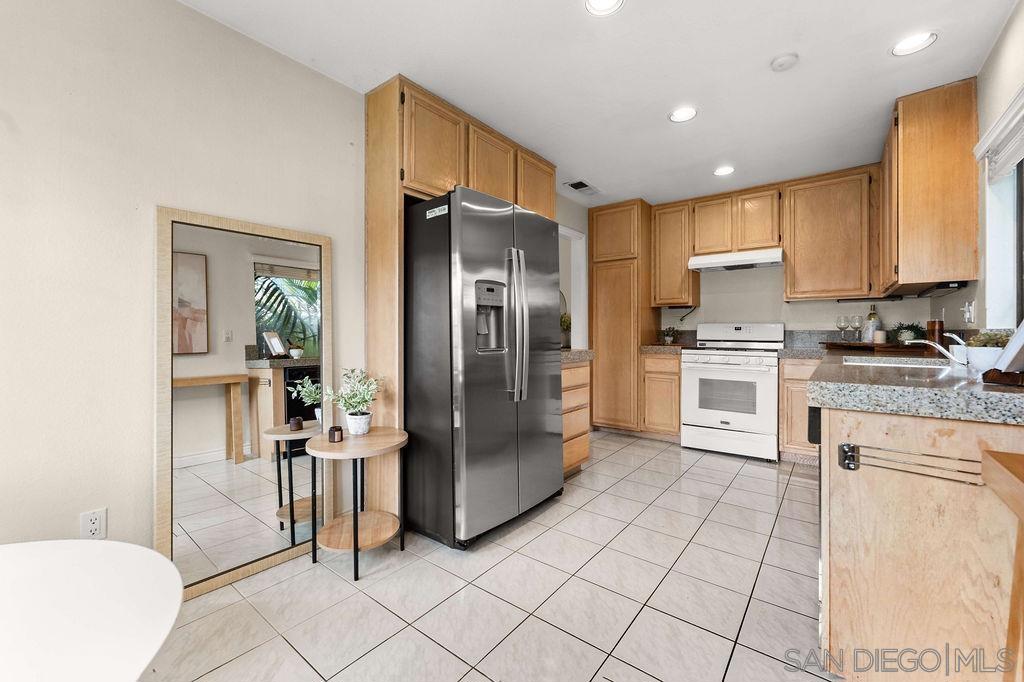 13030 Brixton Place - photo 10