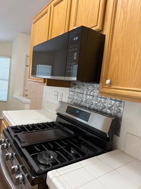 82596 Lincoln Drive Drive, Indio CA: https://media.crmls.org/mediaz/7ac58239-2d6e-4a34-8d75-821cbb1de732.jpg