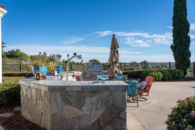 Detail Gallery Image 59 of 75 For 7992 Paseo Esmerado, Carlsbad,  CA 92009 - 5 Beds | 6/1 Baths