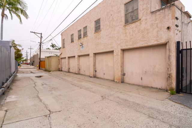 3226 Adams Ave, San Diego CA: https://media.crmls.org/mediaz/7ac5d6c8-8deb-4aad-bf50-6c4bee0f1383.jpg