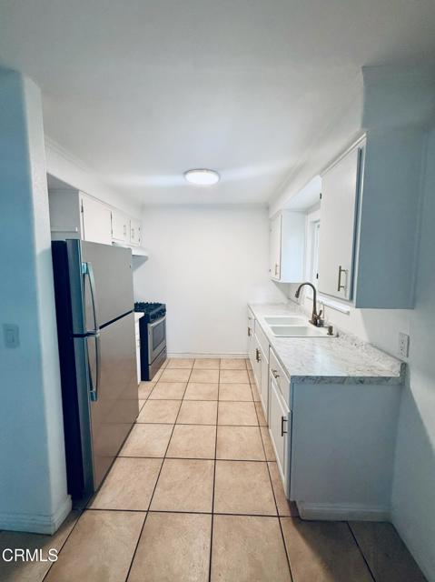 Detail Gallery Image 7 of 14 For 1064 Bangor, Ventura,  CA 93001 - 2 Beds | 1 Baths