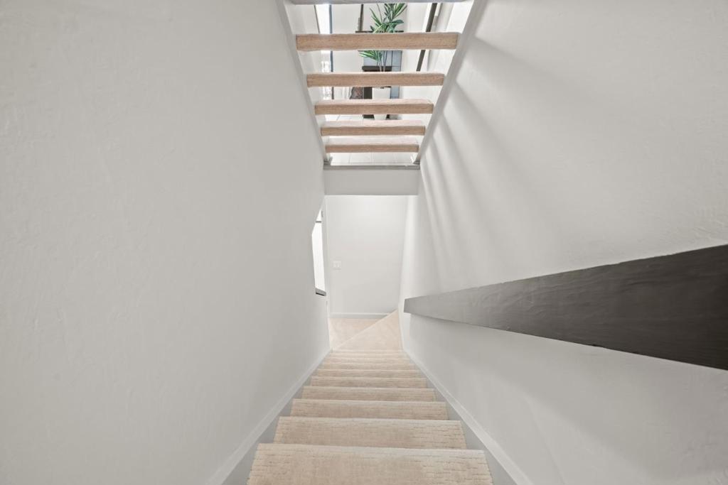 7Ac67668 6393 428C 97Bd 85C61800A843 2101 Shoreline Drive #437, Alameda, Ca 94501 &Lt;Span Style='BackgroundColor:transparent;Padding:0Px;'&Gt; &Lt;Small&Gt; &Lt;I&Gt; &Lt;/I&Gt; &Lt;/Small&Gt;&Lt;/Span&Gt;