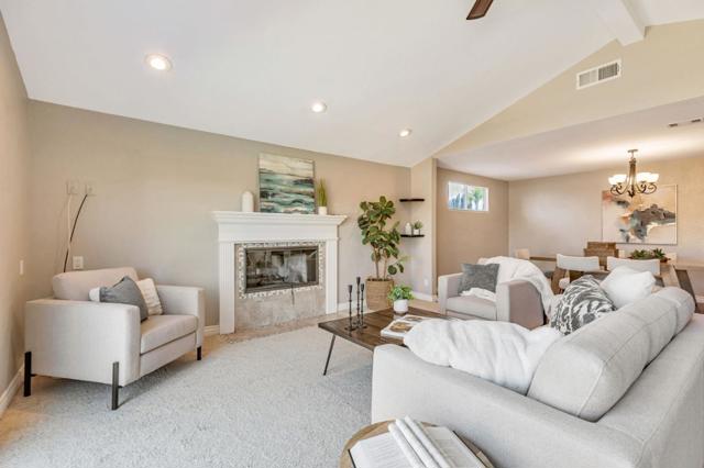1650 Bella Vista Drive, Hollister CA: https://media.crmls.org/mediaz/7ac70498-94b7-4dd6-9065-a455391fcaed.jpg