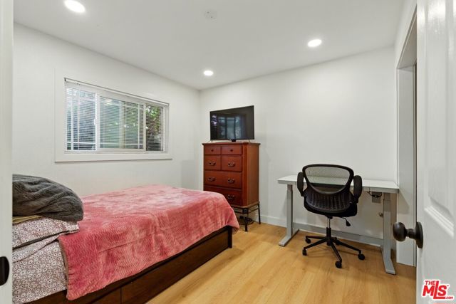 11862 Santa Maria Street, Stanton CA: https://media.crmls.org/mediaz/7ac8b2ea-07bc-4841-99d1-65344de00d16.jpg