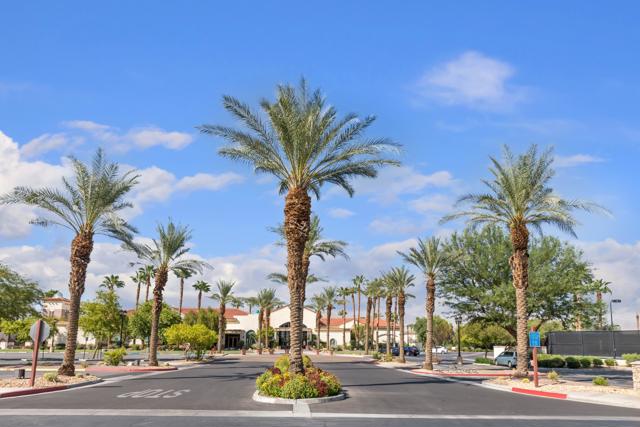 40613 Corte Los Cerritos, Indio CA: https://media.crmls.org/mediaz/7accb7a9-e04d-4925-b06c-f8185aad1785.jpg