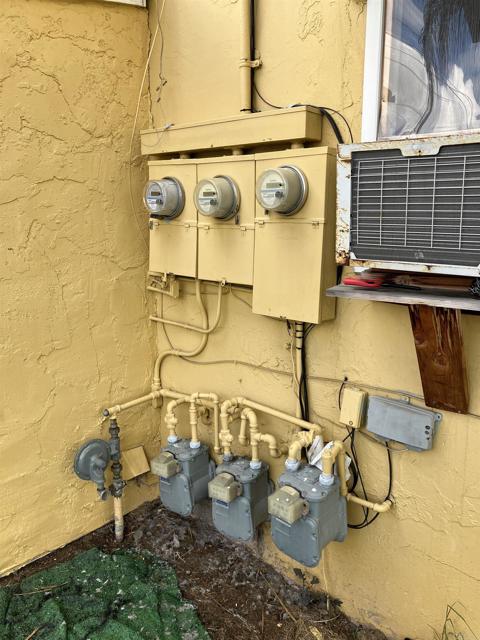 Detail Gallery Image 26 of 28 For 3326 & 3330 40th St, San Diego,  CA 92105 - – Beds | – Baths