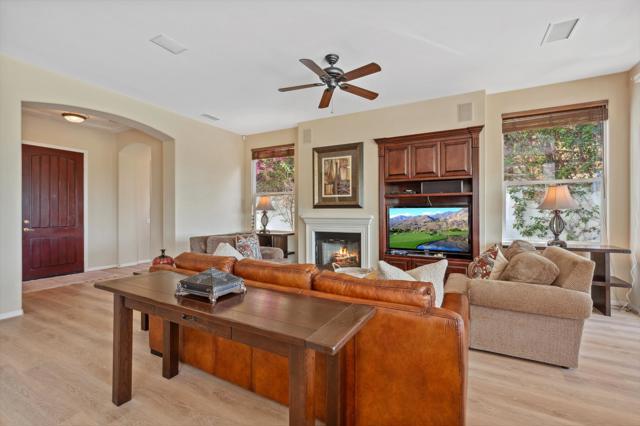 57810 Black Diamond, La Quinta CA: https://media.crmls.org/mediaz/7acf16f0-c215-42fe-8a6f-9c57966b85a6.jpg