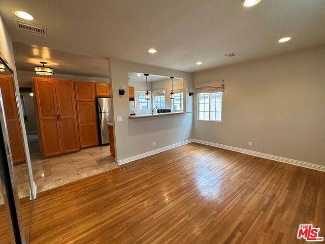 5656 Airdrome Street, Los Angeles CA: https://media.crmls.org/mediaz/7acf8b32-eea7-4f17-a977-9c23999ccf99.jpg