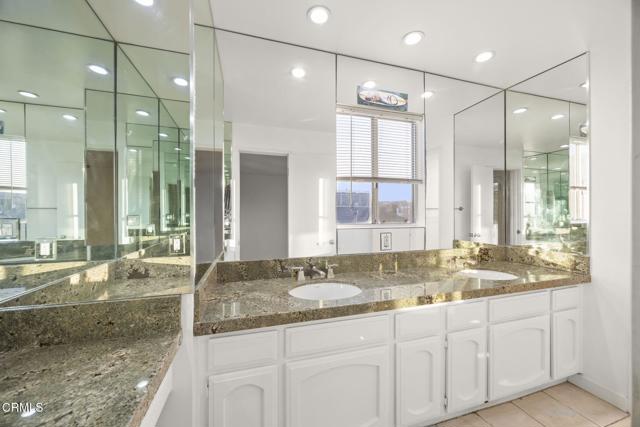 Detail Gallery Image 24 of 48 For 124 San Clemente Ave, Oxnard,  CA 93035 - 3 Beds | 3 Baths