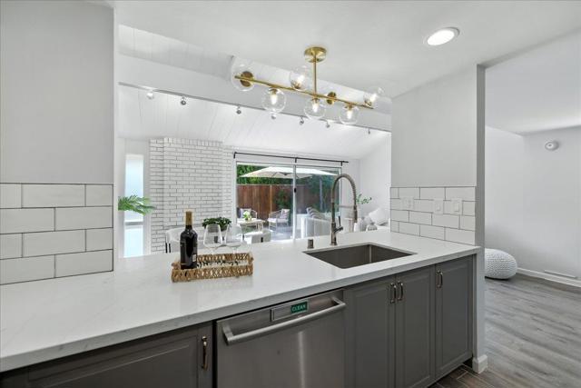 2211 Rock Street, Mountain View CA: https://media.crmls.org/mediaz/7ad09767-802a-4d85-85b2-0994c788eacd.jpg