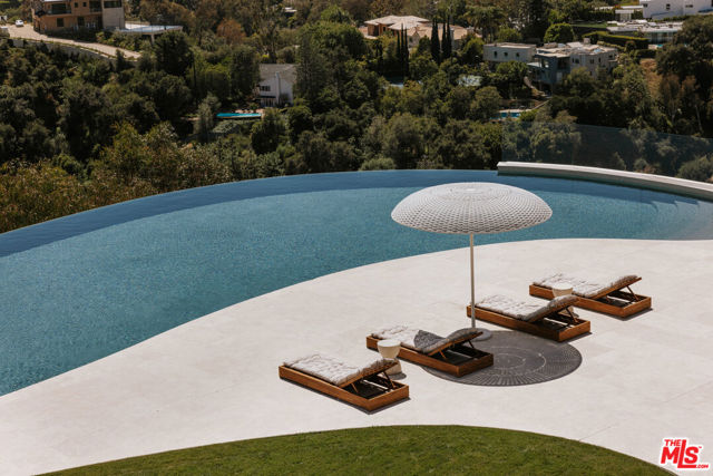 Drew Fenton | 684 Firth Avenue Los Angeles CA | MLS: 7726795