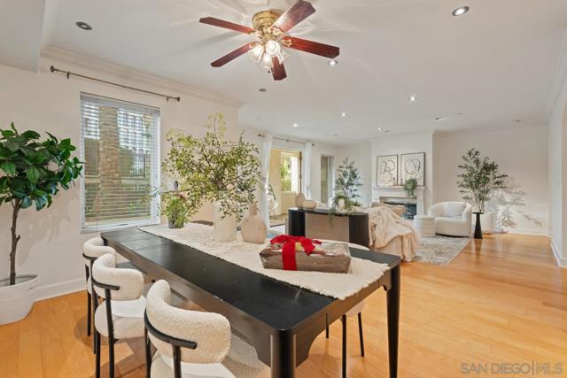 1040 Genter St, La Jolla CA: https://media.crmls.org/mediaz/7ad1745d-84a1-4dd8-8f82-218cbf799969.jpg