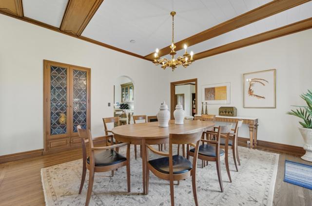 626 Occidental Avenue, San Mateo CA: https://media.crmls.org/mediaz/7ad1e6f3-dba4-4839-9fbe-34a7ea2d0311.jpg