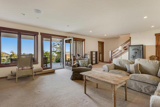 35750 Mountain Circle Drive, Julian CA: https://media.crmls.org/mediaz/7ad2f73d-2def-4e07-b4b2-00ad95211646.jpg