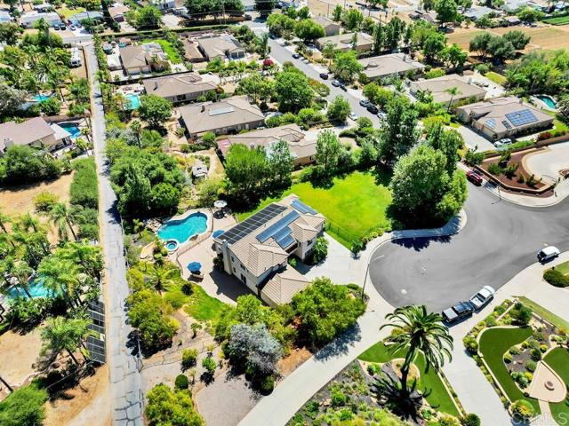 Detail Gallery Image 51 of 53 For 1404 Logan Ct, Escondido,  CA 92027 - 5 Beds | 4 Baths
