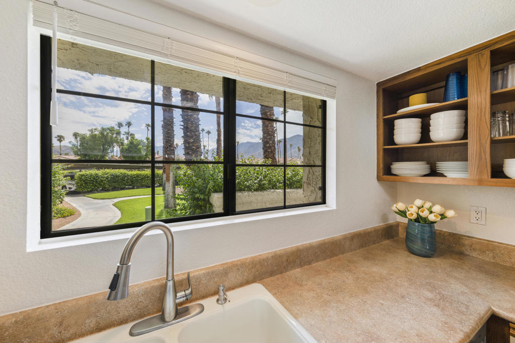 MLS #219136014PS image #14