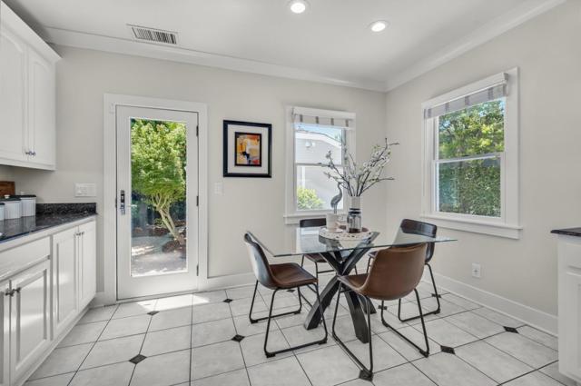 129 Olive Street, Los Gatos CA: https://media.crmls.org/mediaz/7ad61101-10cb-4a17-8720-67f371825500.jpg